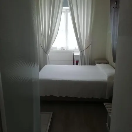 게스트하우스 Pensao Residencial Estrela Do Mondego 리스본
