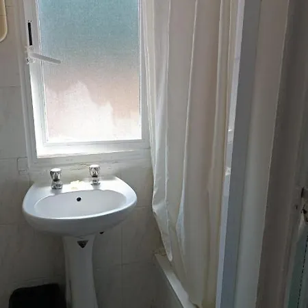 Pensao Residencial Estrela Do Mondego *