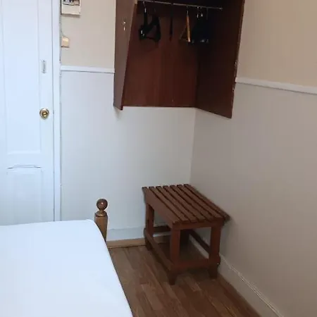 Vendégház Pensao Residencial Estrela Do Mondego *