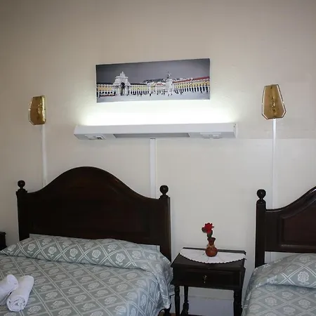 Pensao Residencial Estrela Do Mondego Guest house