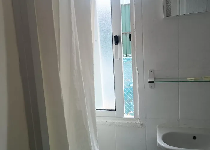 Pensao Residencial Estrela Do Mondego 리스본